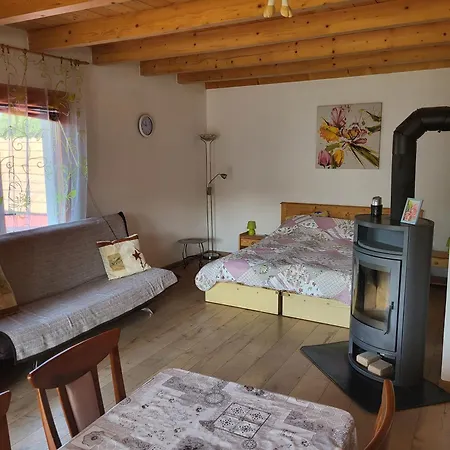 Privat Nika Gæstehus 3*