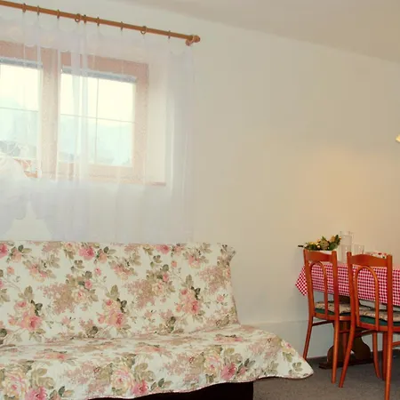 Privat Nika Guest house Zavazna Poruba